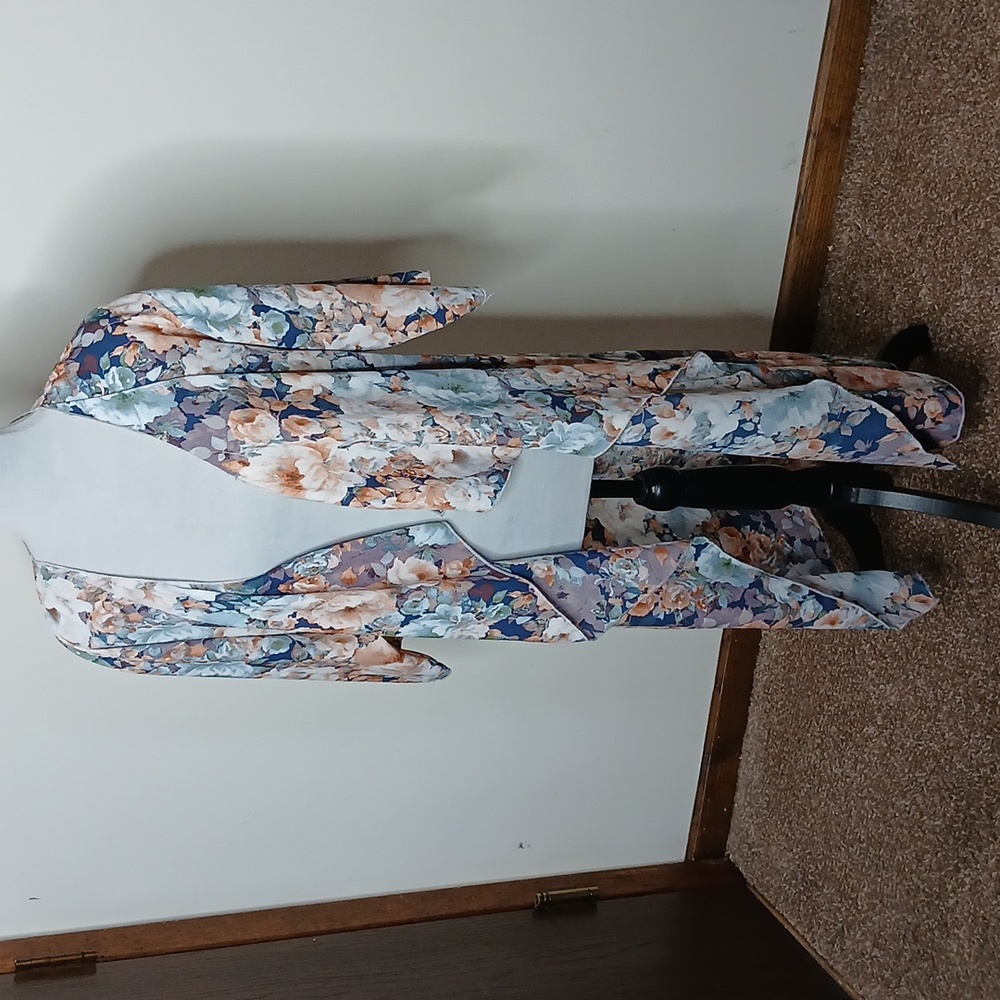Lularoe floral chiffon cardigan size small